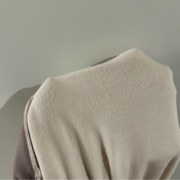 soulcycle | varley adkisson longsleeve in sandshell ↷ - Picture 13 of 16